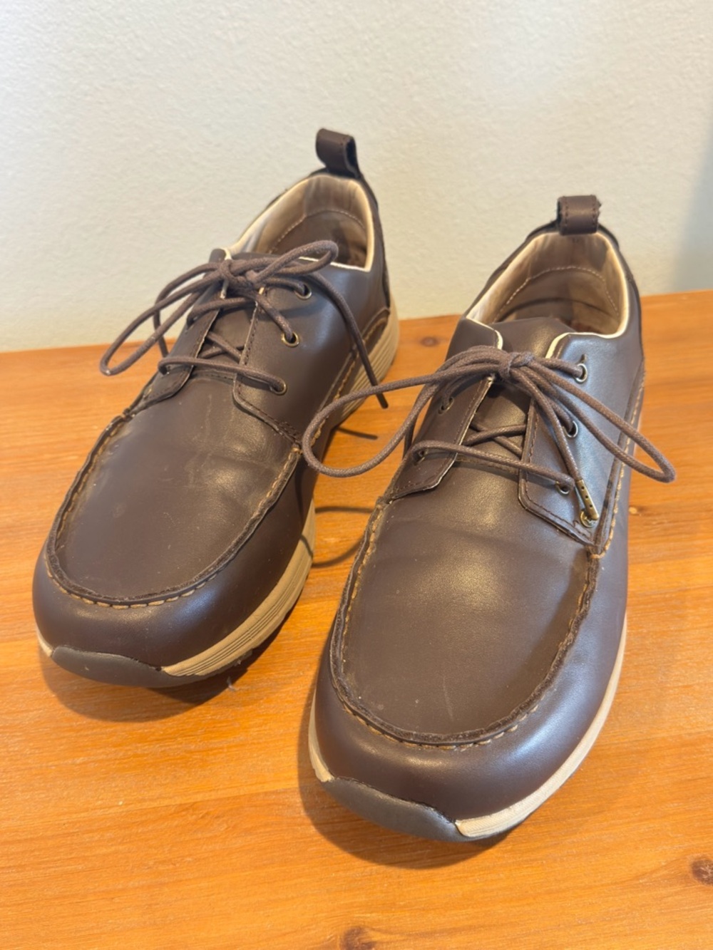 Duluth Trading Company Men’s 12 Tower Hill Lace-Up Leather Oxford Shoes
